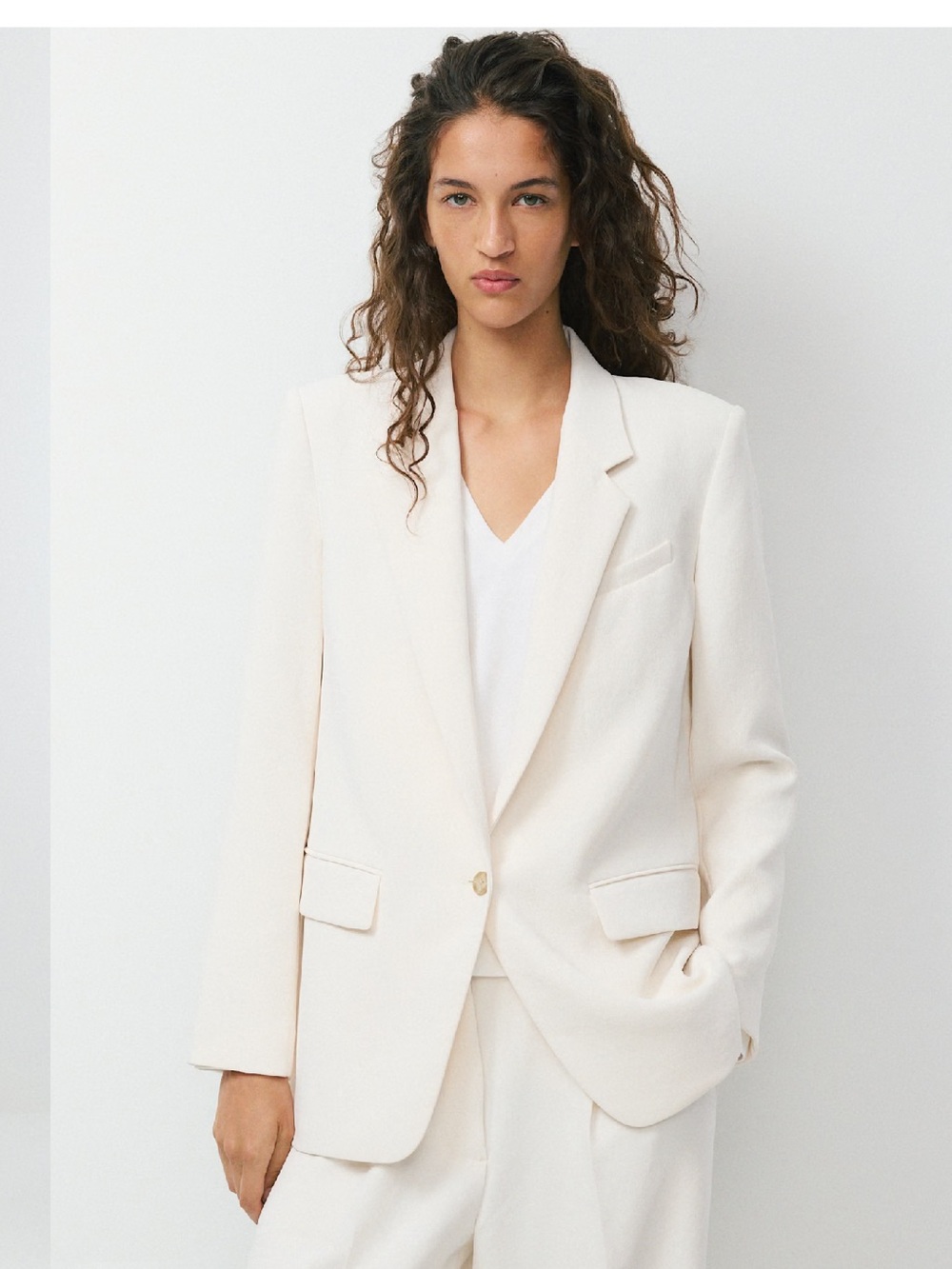 Wilfred Cream Tailored Blazer (Aritiza)